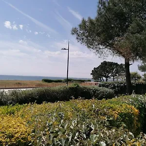 Les Pieds Dans L'eau à Plage Appartement